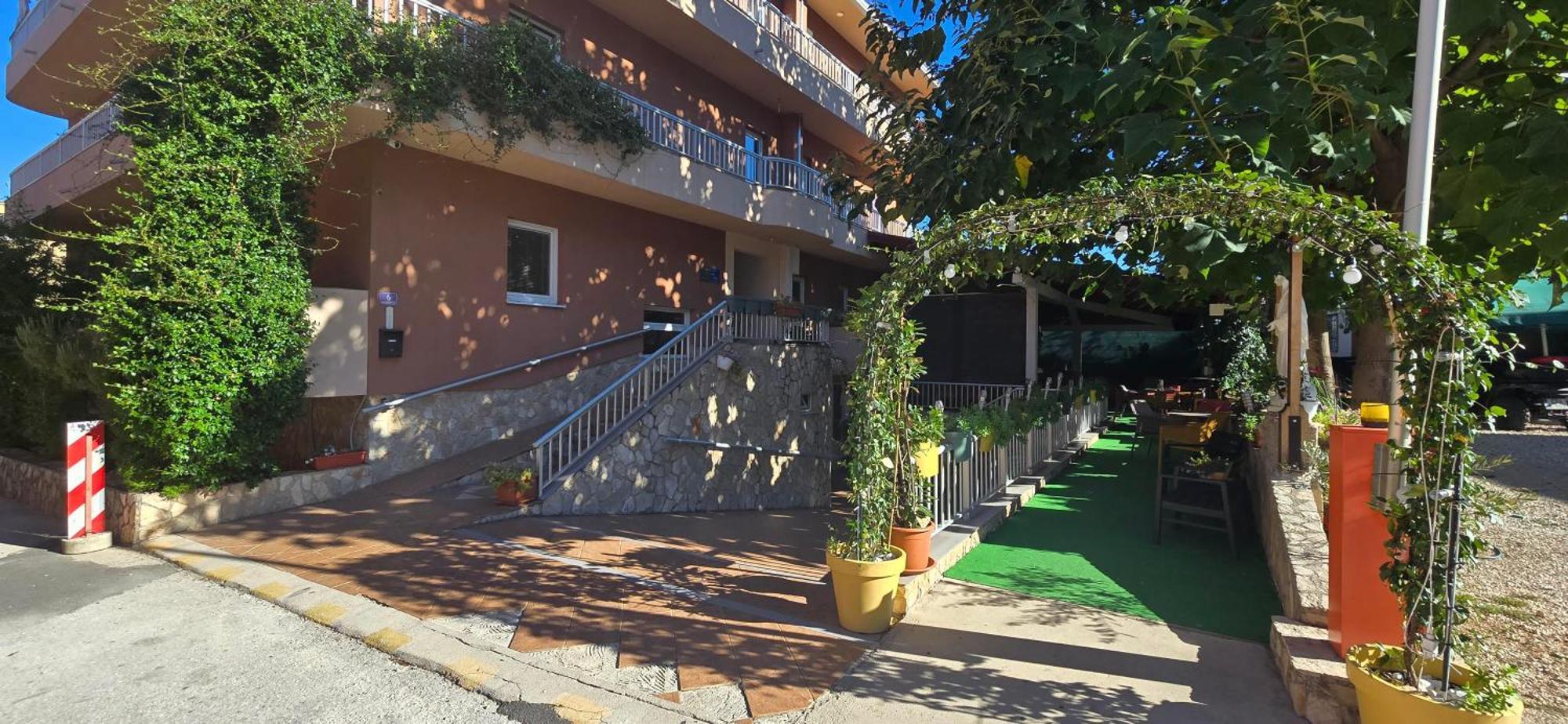 Hotel Sebastian Međugorje Esterno foto